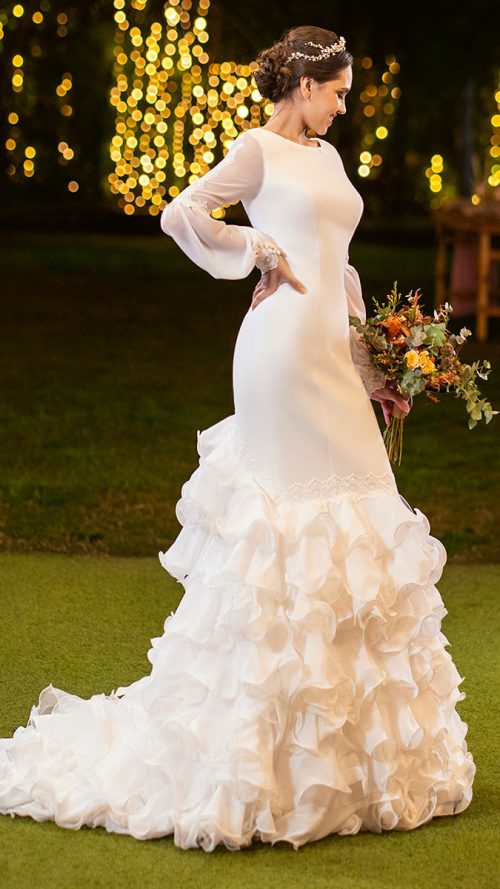 Circulo Polinizar aluminio Vestidos de novia flamencos, La esencia del arte anadaluz. ¡Visítanos!