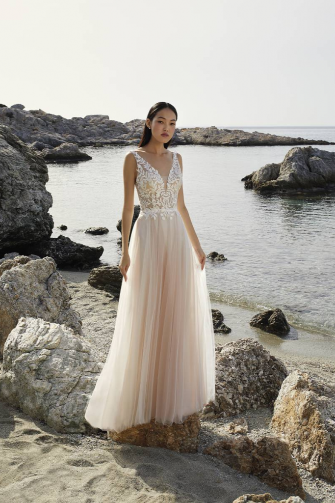 Vestidos largos con cuerpo de encaje y falda de tul Rosa Claro