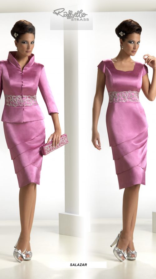 Conjunto compuesto de vestido y chaqueta en color rosa
