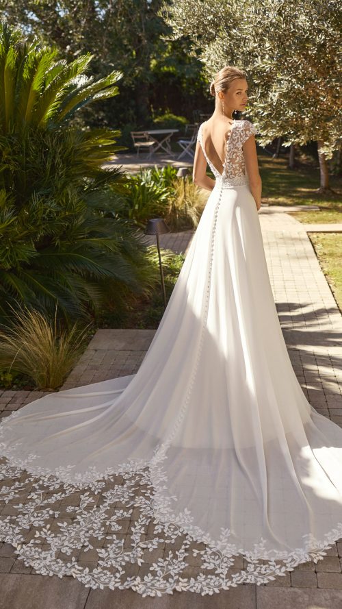 VESTIDO DE LA COLECCION ROSA CLARA
