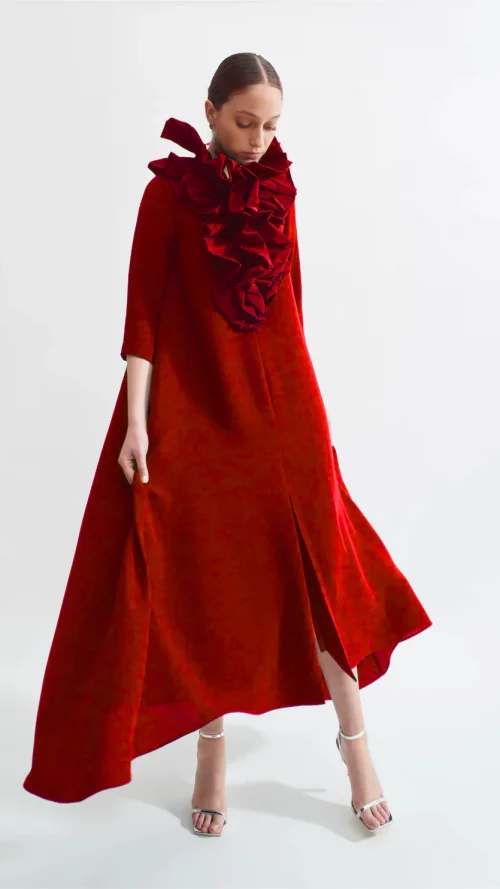 Vestido de capa suelto para favorecer la silueta