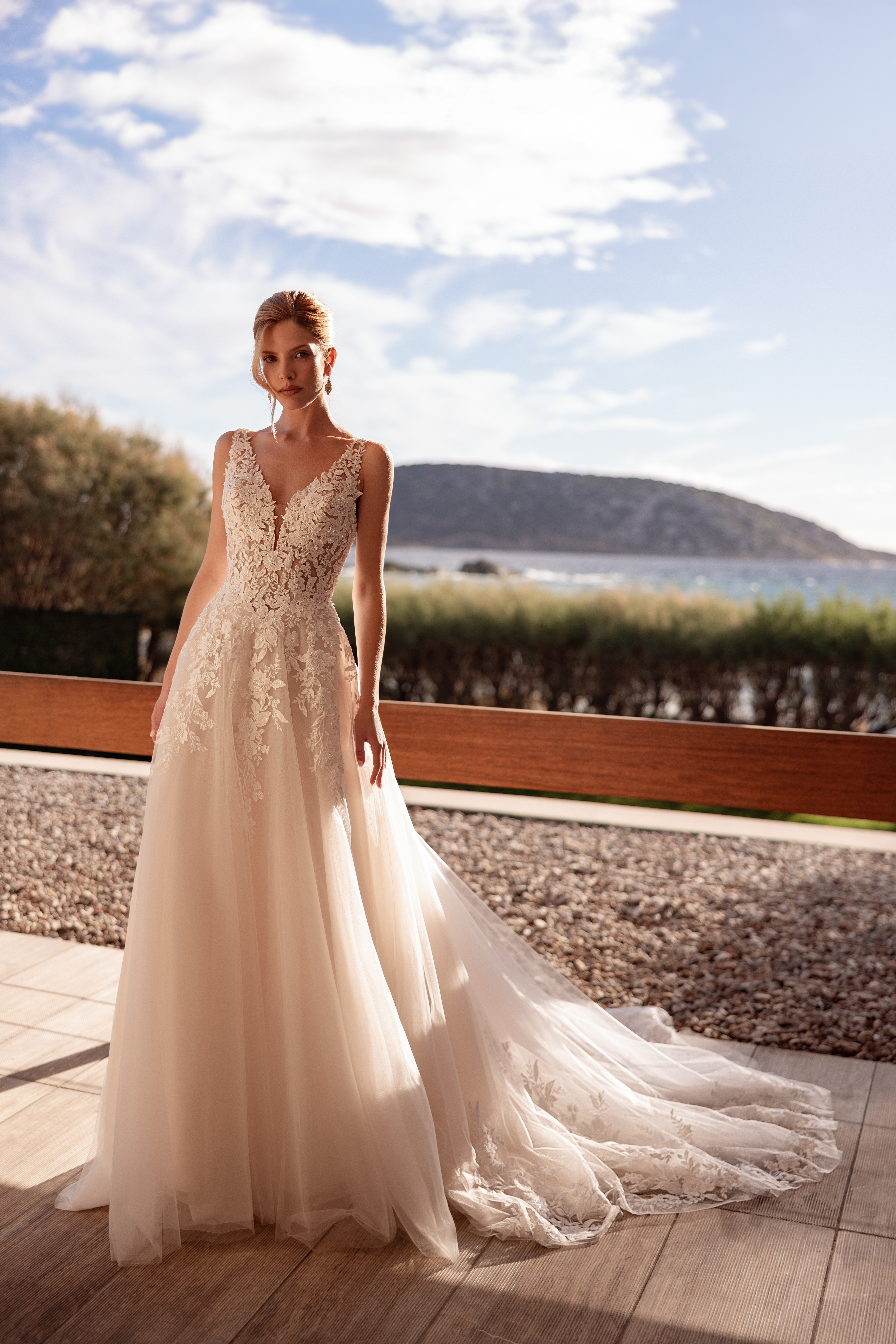 Traje de novia con encaje
