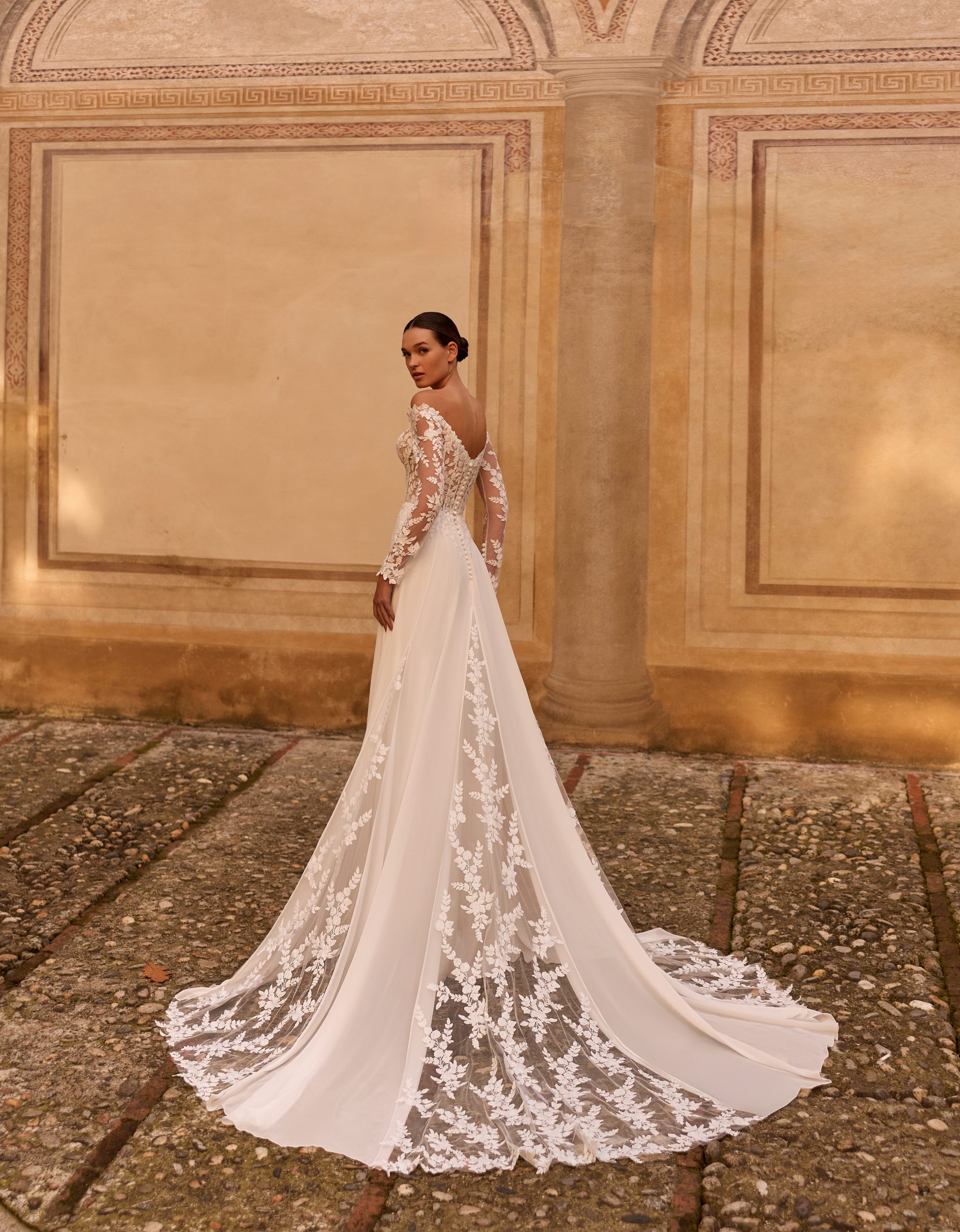 traje de novia ALBERTO PALATCHI - Imagen 2